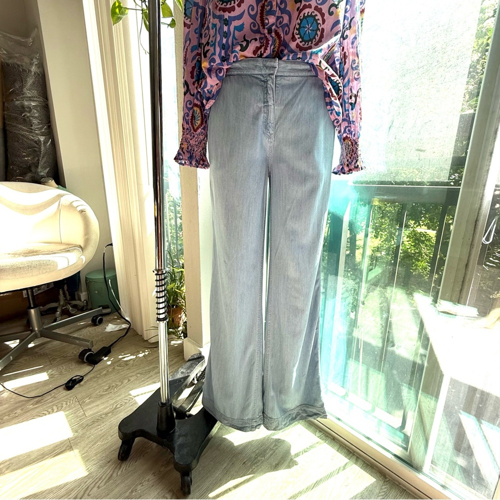 DVF Wide-Leg Lightweight Trousers – Size 2